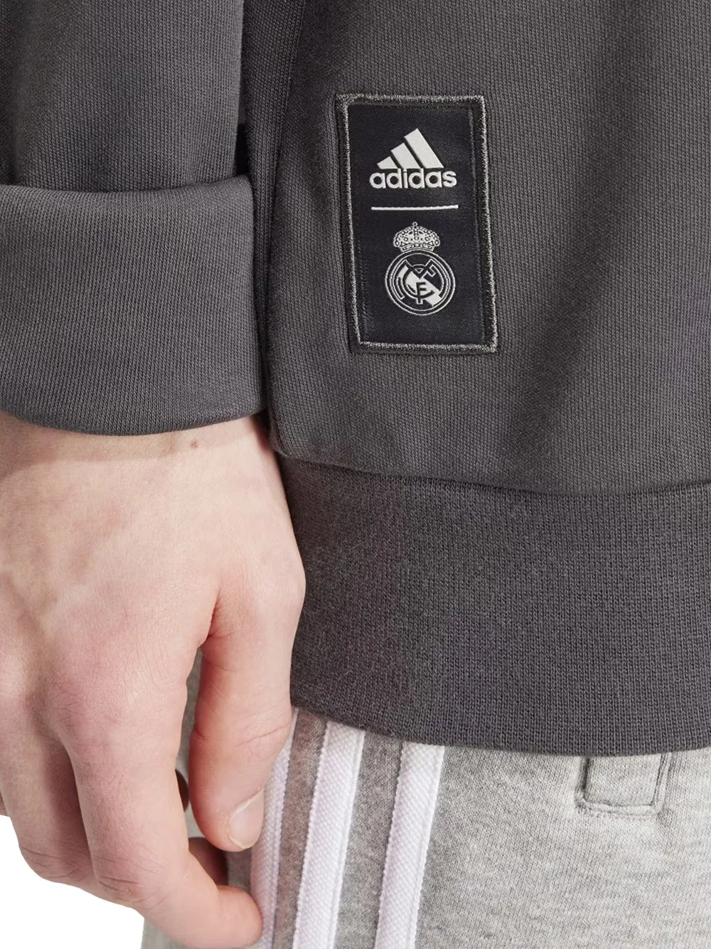 ADIDAS (CAPSULES) REAL MADRID CS SWEATER