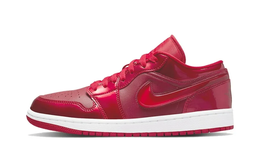 Air Jordan 1 Low SE Pomegranate (W)