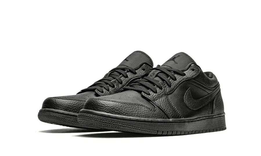 Air Jordan 1 Low Triple Black