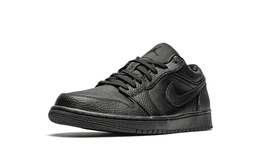 Air Jordan 1 Low Triple Black