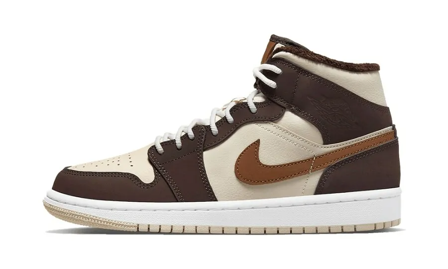 Air Jordan 1 Mid SE Brown Basalt Oatmeal (W)