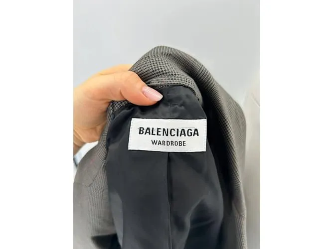 BALENCIAGA Chaquetas T.fr 34 Lana Gris 