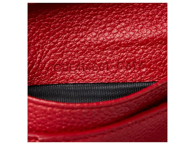 Billetera bi-fold de cuero rojo Saint Laurent Roja 