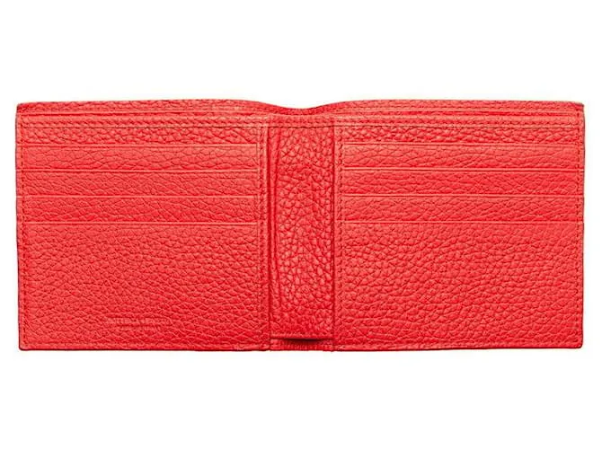 Billetera bifold compacta de cuero Bottega Veneta roja en muy buen estado 