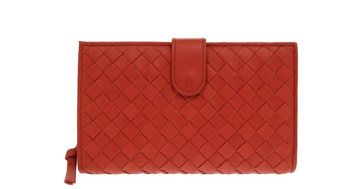 Billetera bifold de cuero Intrecciato de Bottega Veneta Castaño Roja 