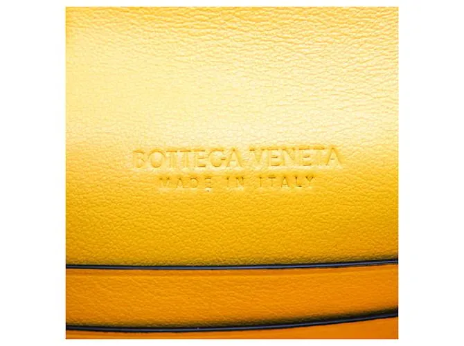 Billetera Bifold Intrecciato de Bottega Veneta Negro Amarillo 