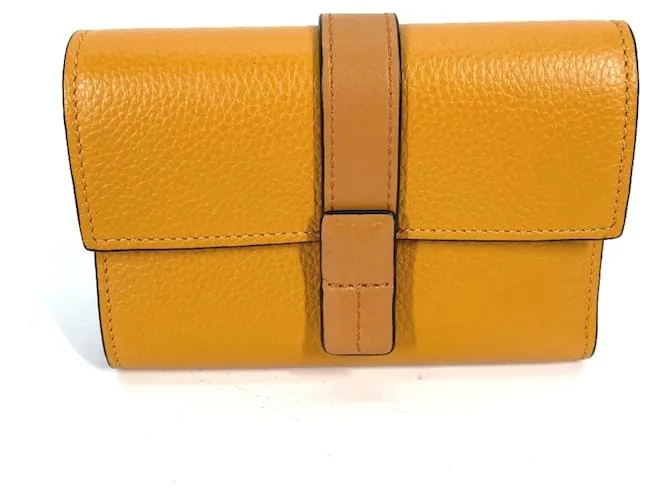 Billetera Trifold Loewe Amarillo 