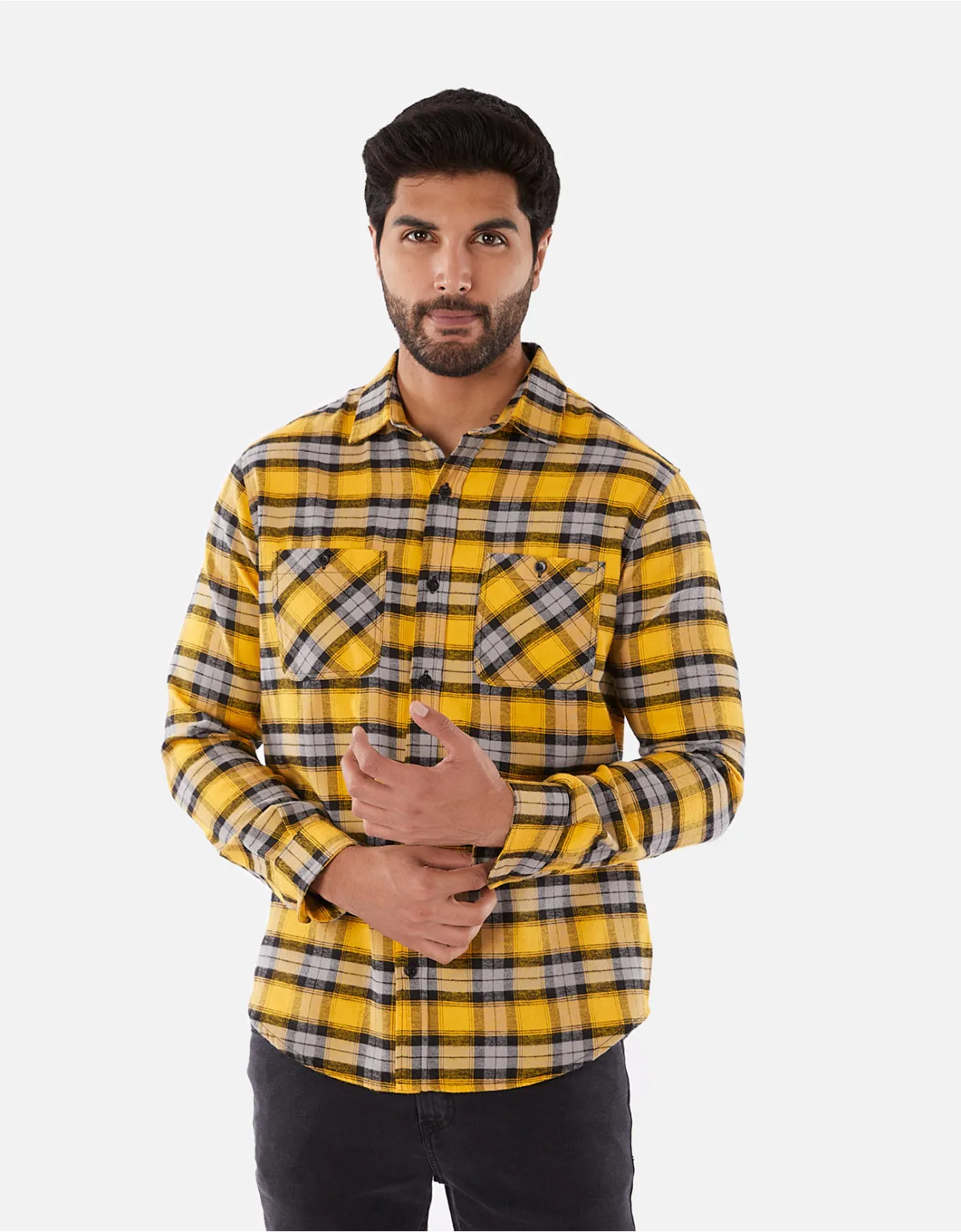 Camisa slim fit amarillo