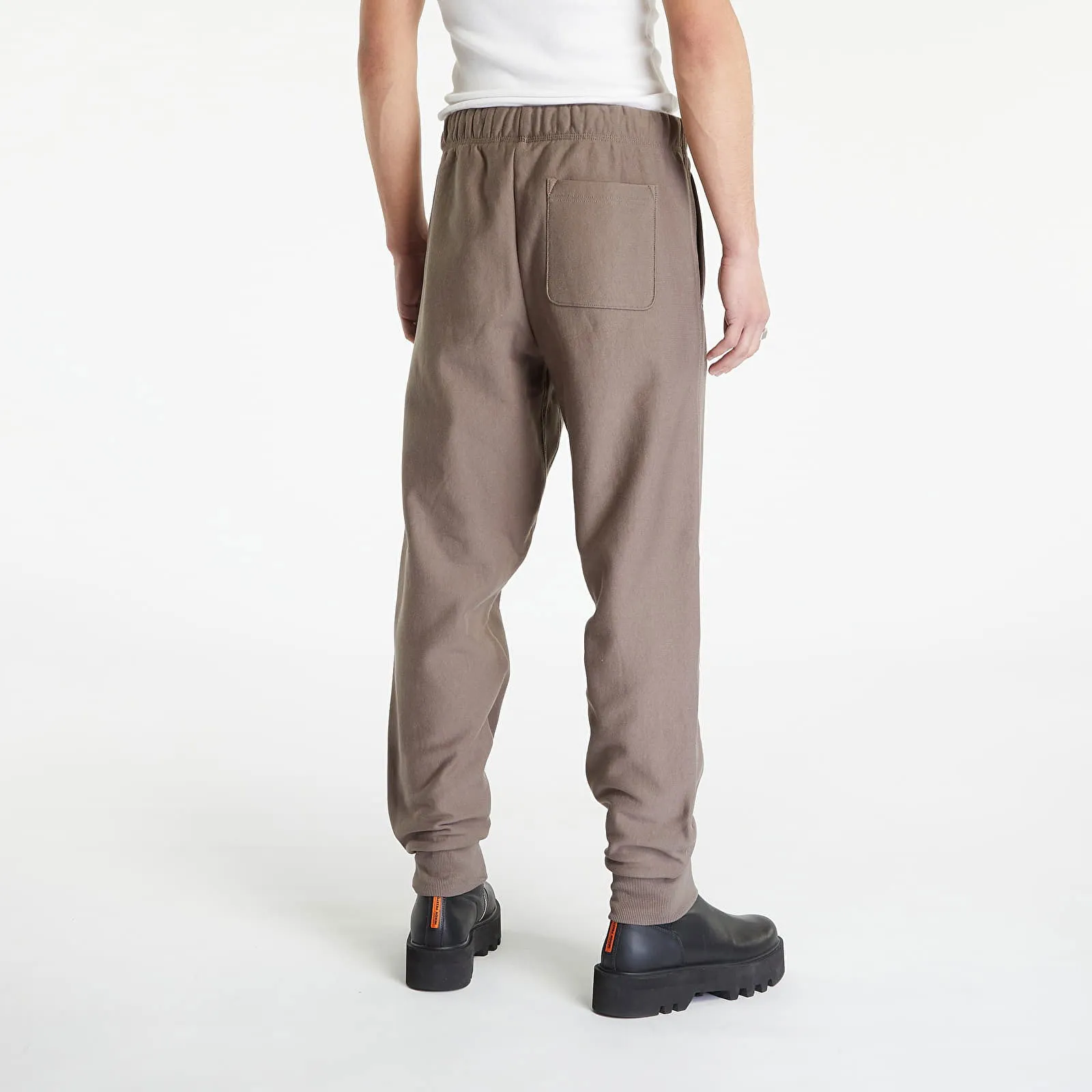 Carhartt WIP American Script Jogging Pant Brown