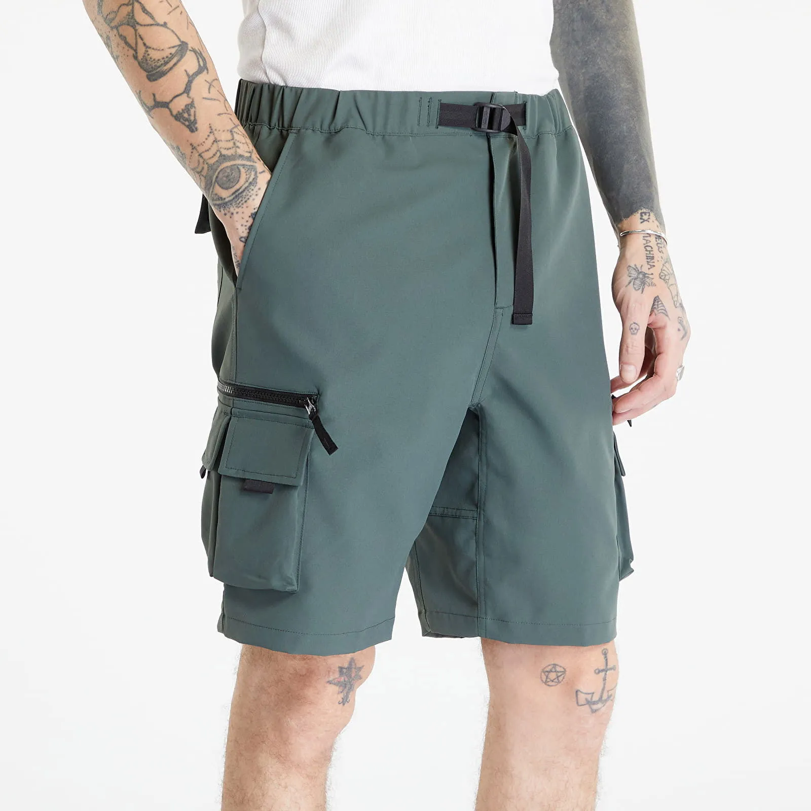 Carhartt WIP Elmwood Short Green