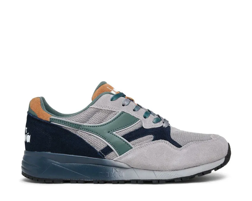 Diadora N902 Speckled Grey Ash Dust