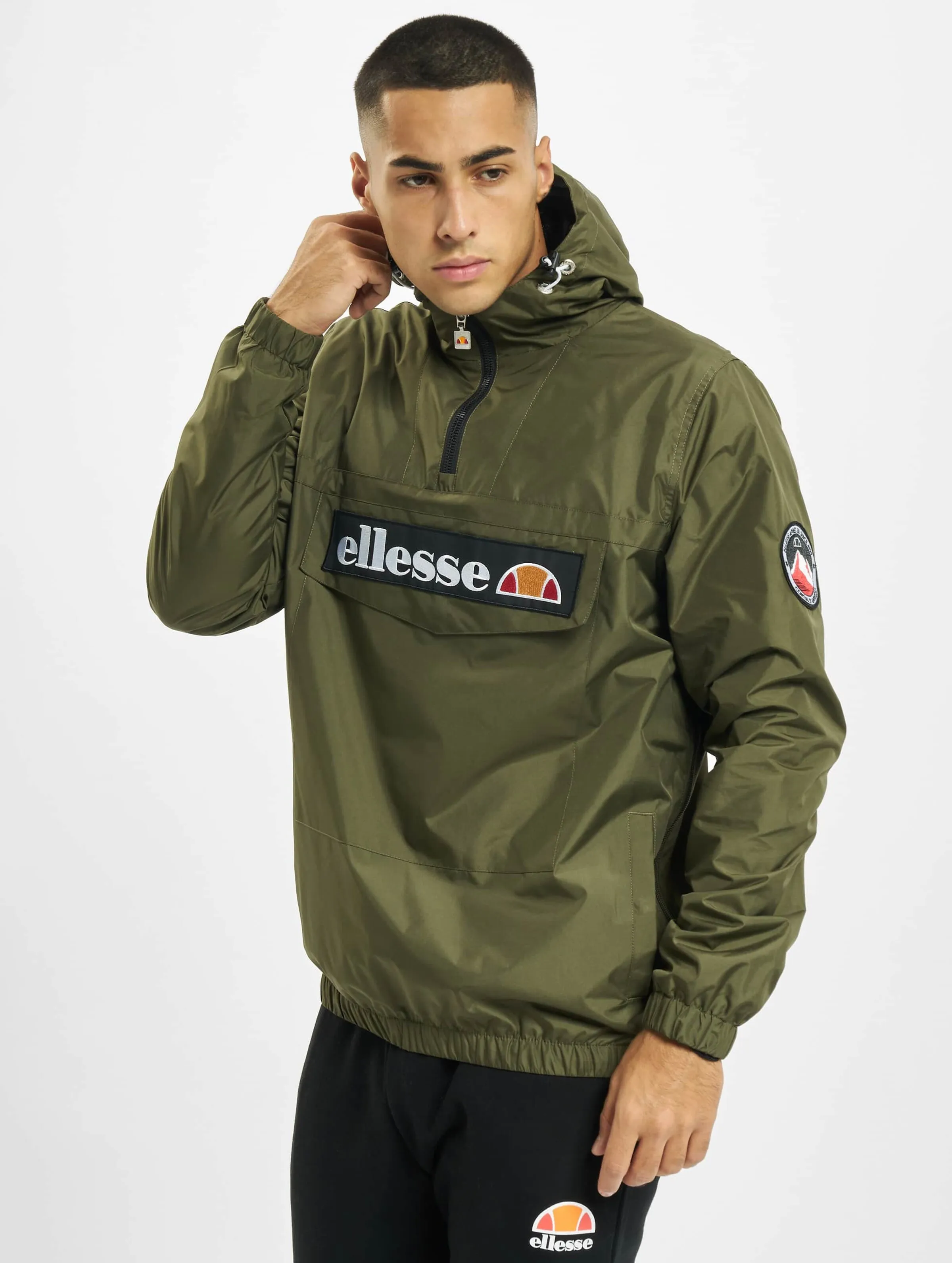 Ellesse Mont 2 Oh