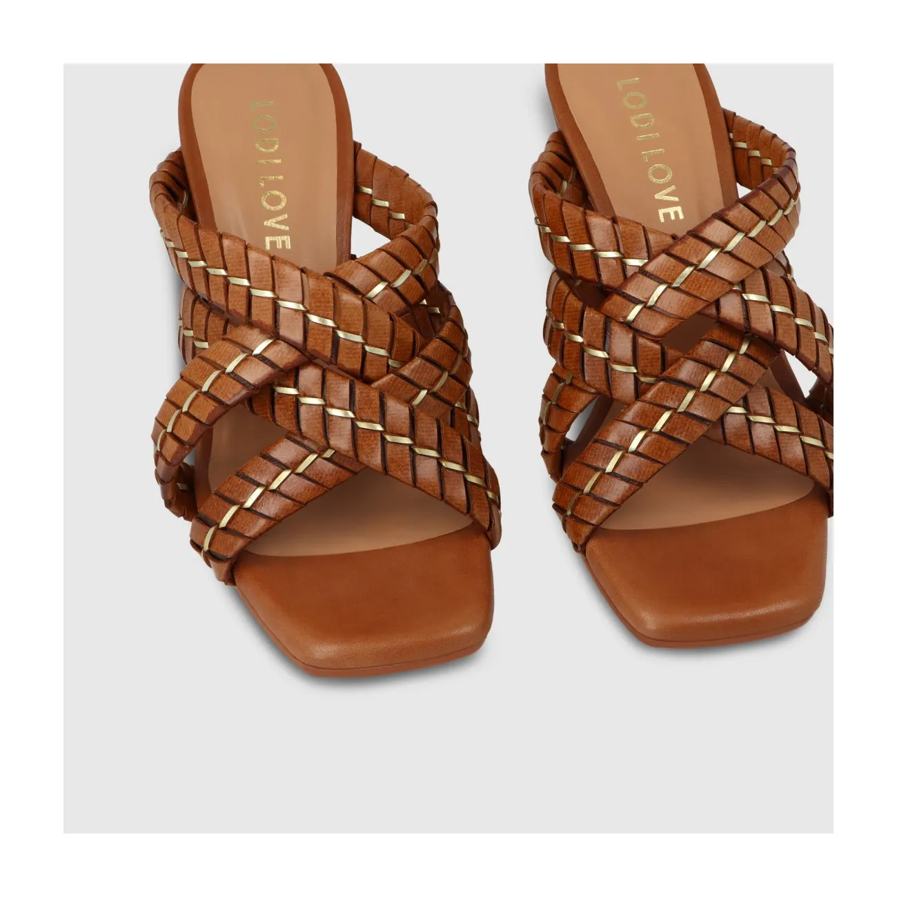 SANDALIAS MARRONES GEI4380