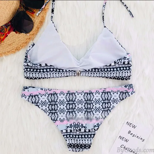 Sexy Women's White Contrast Color Geometric Pattern Halter Bikini Summer Swimsuit