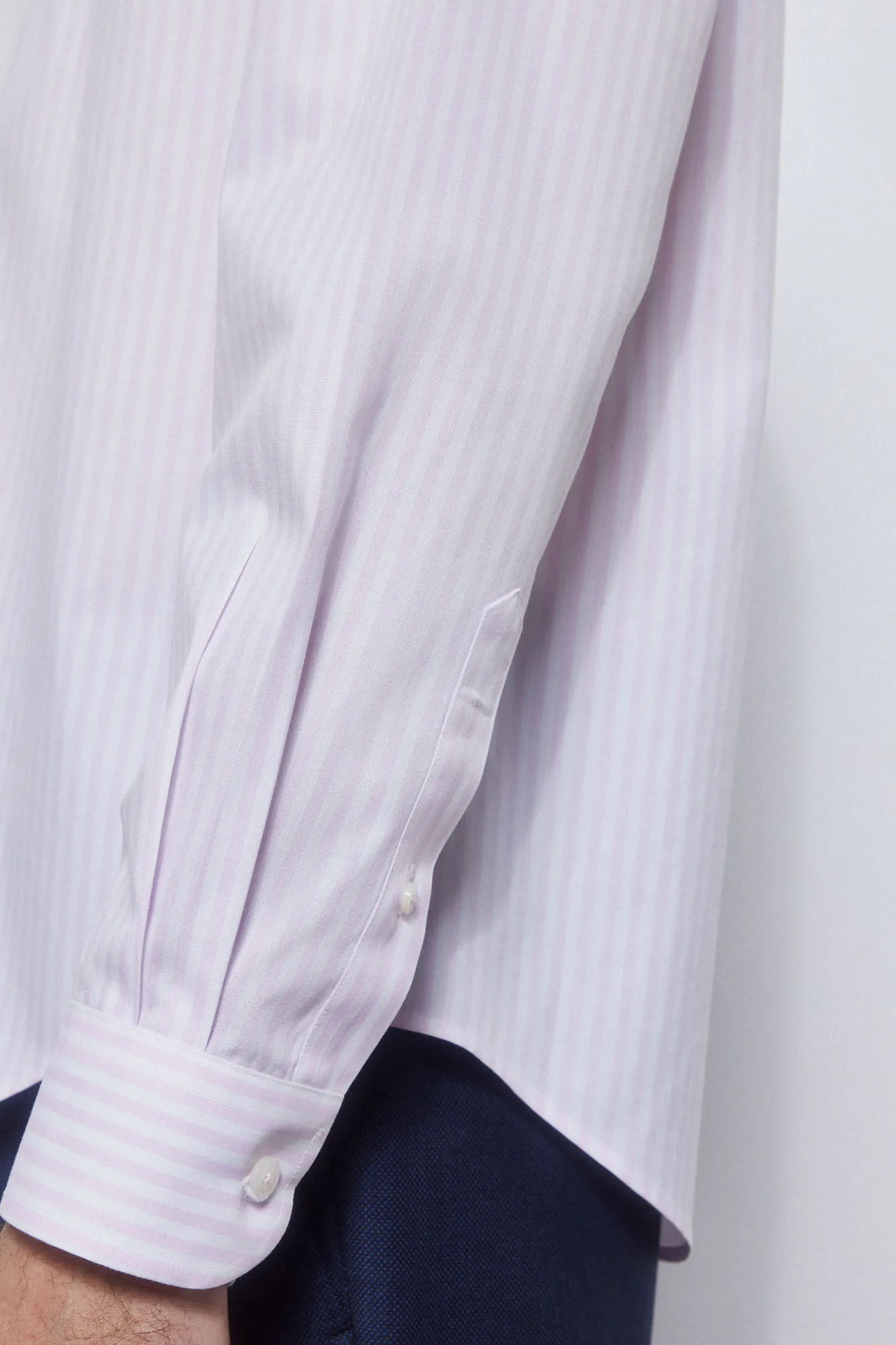 Striped dress shirt, non-iron + anti-stain