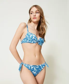 Tanga de bikini con estampado de hojas