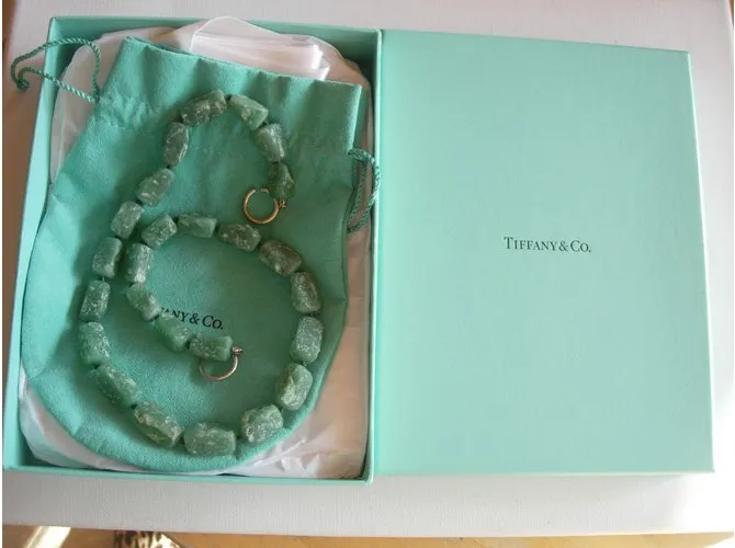 Tiffany & Co Collares Verde 