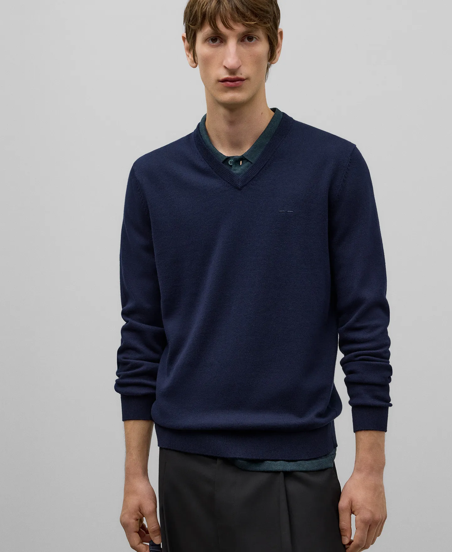 V-neck cotton wool sweater man