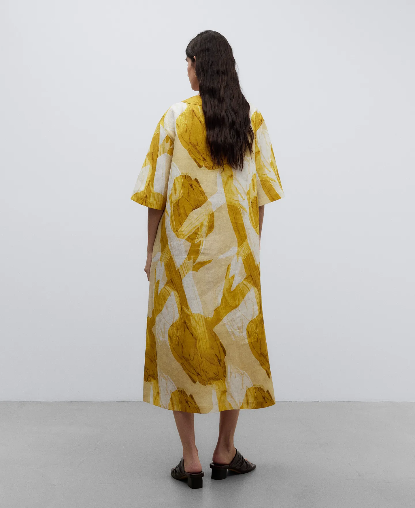 Yellow printed dress woman